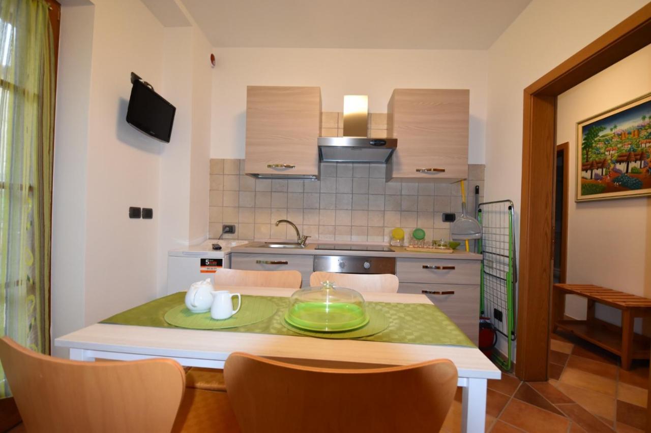 Rainbow Aparthotel Роверето Екстериор снимка