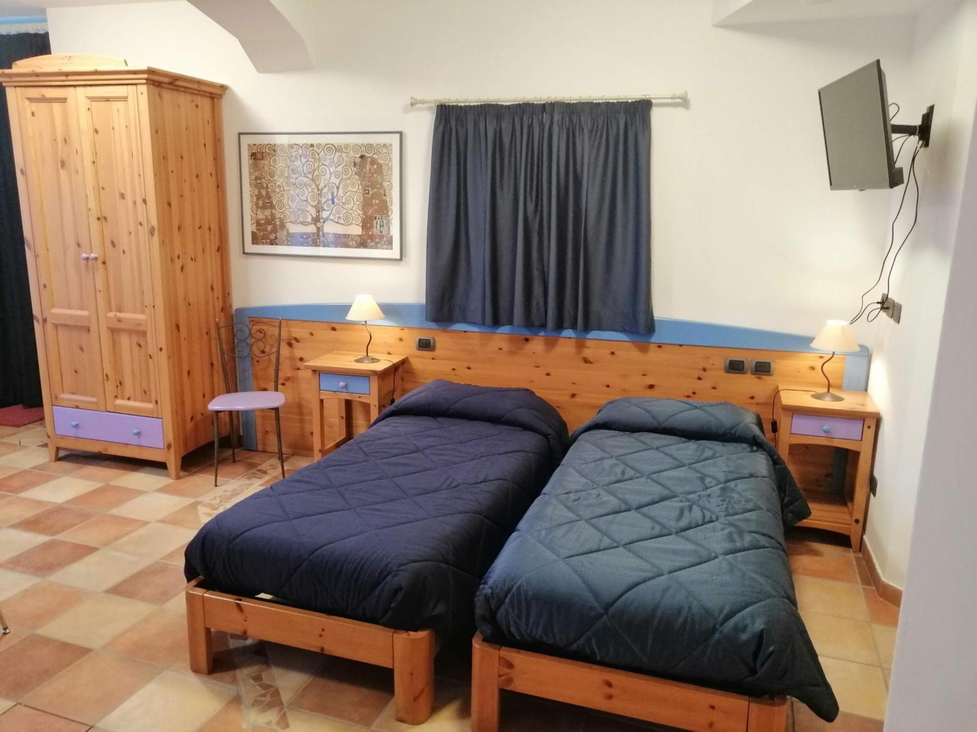 Rainbow Aparthotel Роверето Екстериор снимка